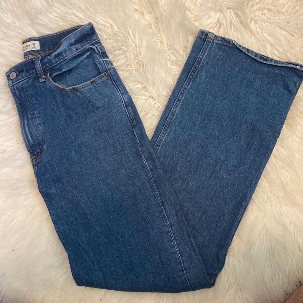 abercrombie and fitch 90s relaxed jean high rise